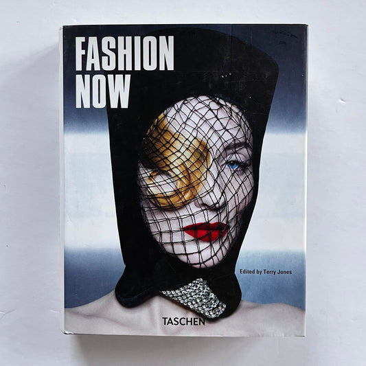 Fashion Now!